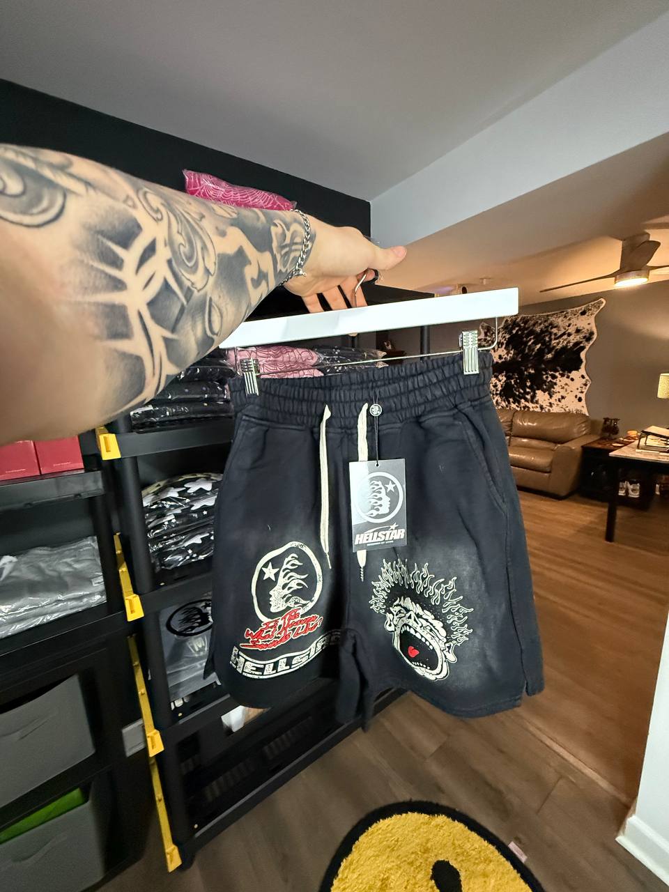 WHITE BLACK RED H3LLSTAR SHORTS