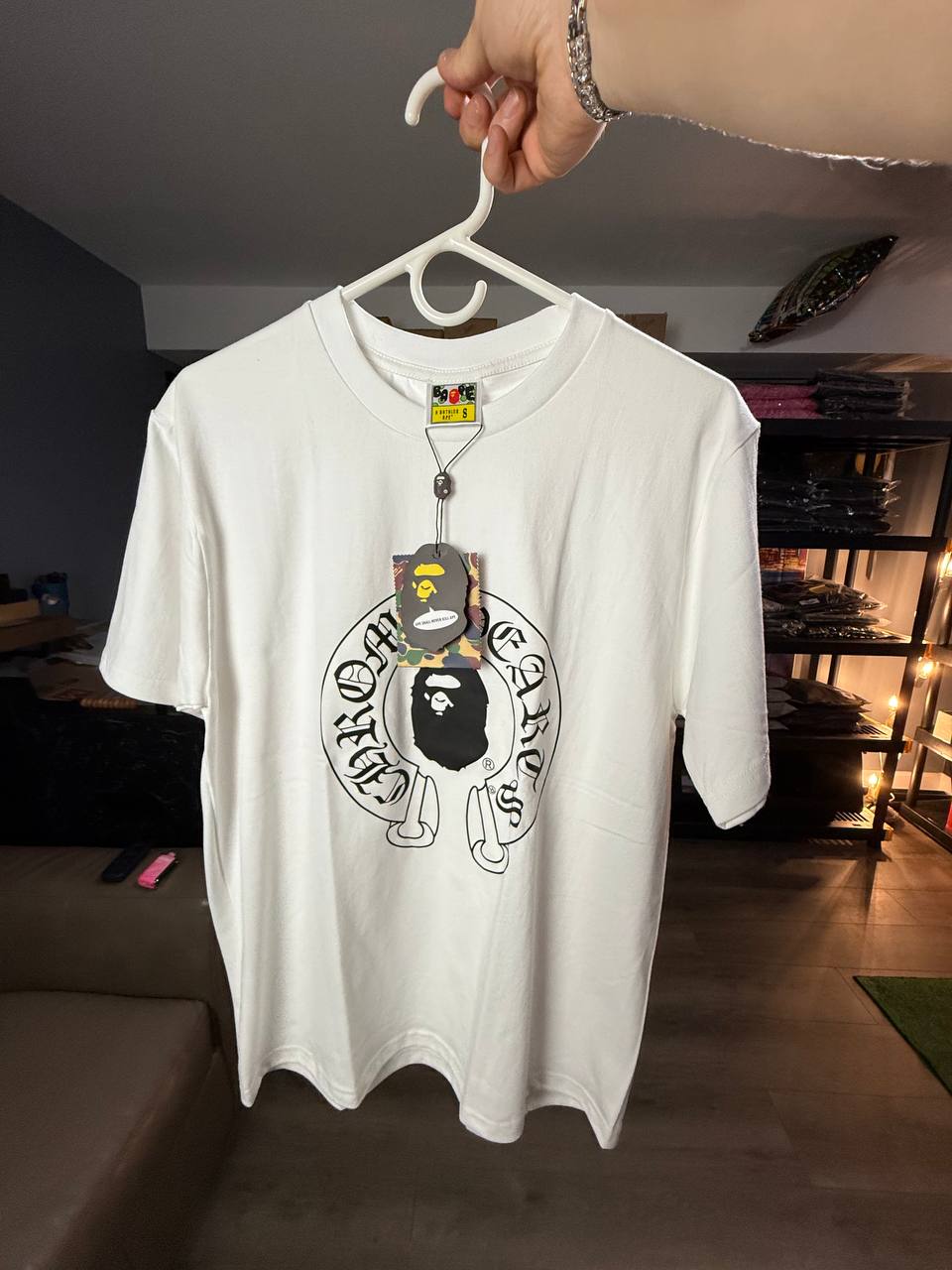WHITE & BLACK B4PE TEE